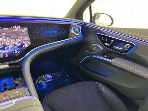 Certified 2023 Mercedes-Benz EQS AMG 4MATIC image 29