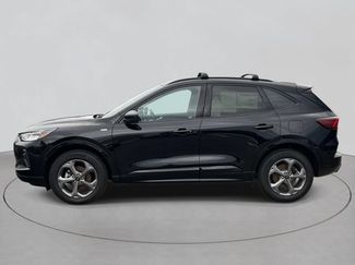 Used 2024 Ford Escape ST-Line w/ Tech Pack #1 AWD/4WD video 2