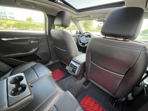 Used 2015 Chevrolet Impala LTZ FWD image 9