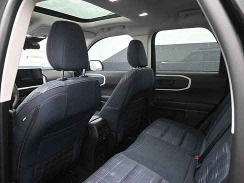 New 2025 Ford Bronco Sport Heritage w/ Convenience Package AWD/4WD image 2