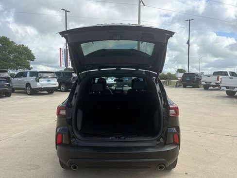 Used 2025 Ford Escape ST-Line Select AWD/4WD image 27
