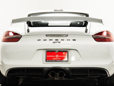 Used 2016 Porsche Cayman GT4 image 8