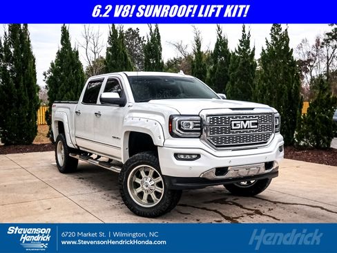 Used 2017 GMC Sierra 1500 Denali image 1