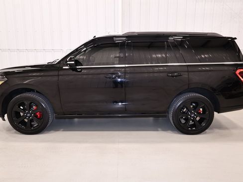 Certified 2024 Ford Expedition Limited AWD/4WD image 7