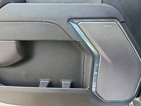 Used 2024 Chevrolet Silverado 1500 High Country w/ Technology Package image 33