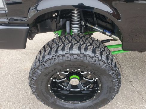 Used 1989 Ford Bronco image 13