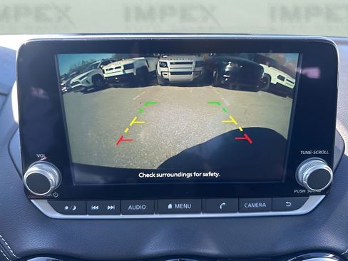 Used 2024 Nissan Sentra SV image 18