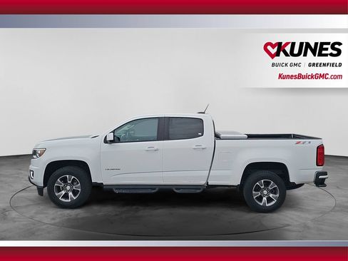 Used 2017 Chevrolet Colorado Z71 AWD/4WD image 7