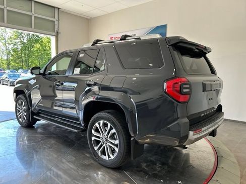 Used 2026 Toyota 4Runner Limited AWD/4WD image 5