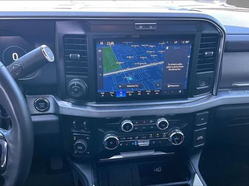 Used 2025 Ford F250 Platinum w/ FX4 Off-Road Package AWD/4WD image 4