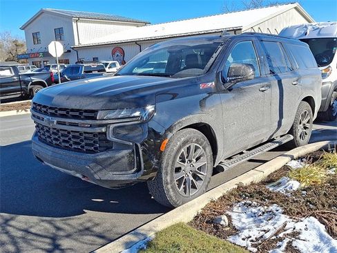 Used 2021 Chevrolet Tahoe Z71 w/ Z71 Off-Road Package image 3