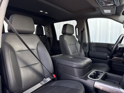 Used 2022 Chevrolet Silverado 2500 LTZ w/ LTZ Plus Package image 41