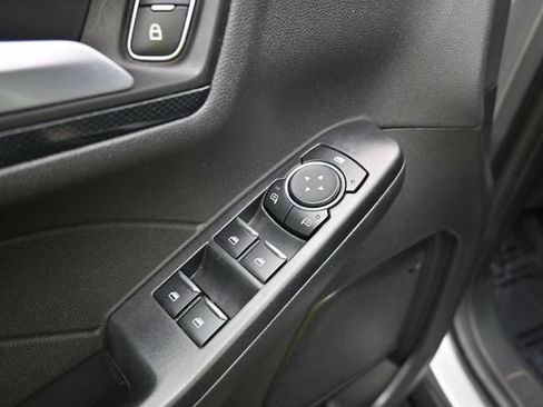 Used 2024 Ford Escape ST-Line FWD image 13
