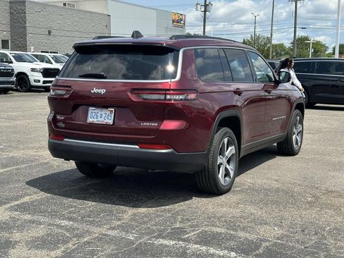 Used 2026 Jeep Grand Cherokee L Limited AWD/4WD image 4