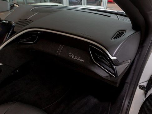 Used 2024 Ferrari Roma Spider image 30