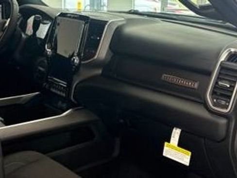 New 2026 RAM 3500 Big Horn AWD/4WD image 18