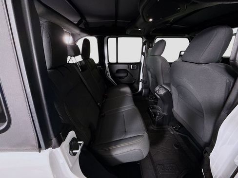 Used 2025 Jeep Wrangler Unlimited Sport AWD/4WD image 22