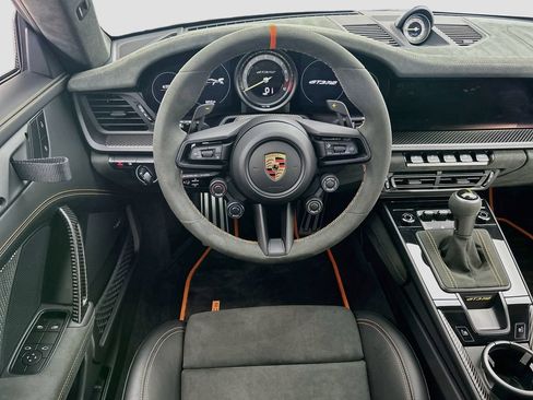 Certified 2024 Porsche 911 GT3 RS RWD image 12