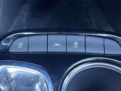 Used 2023 Buick Encore GX Select image 21