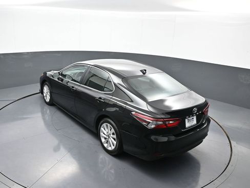 Certified 2023 Toyota Camry LE image 39