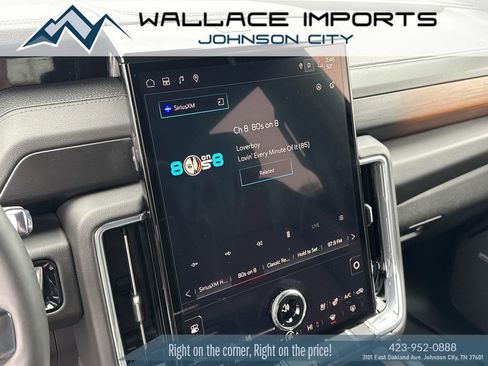 Used 2025 GMC Yukon Denali image 24