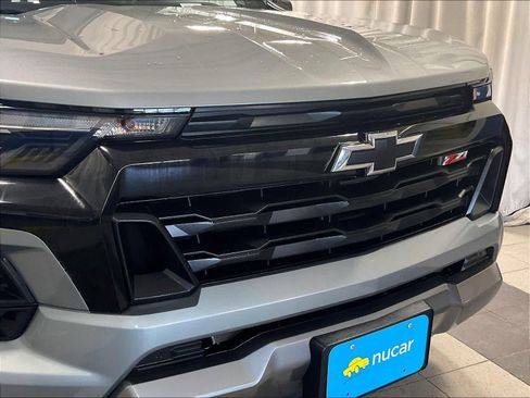 Used 2024 Chevrolet Colorado Z71 w/ Z71 Convenience Package 2 image 31