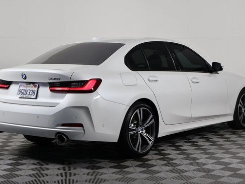 Certified 2023 BMW 330i Sedan w/ Premium Package RWD image 4