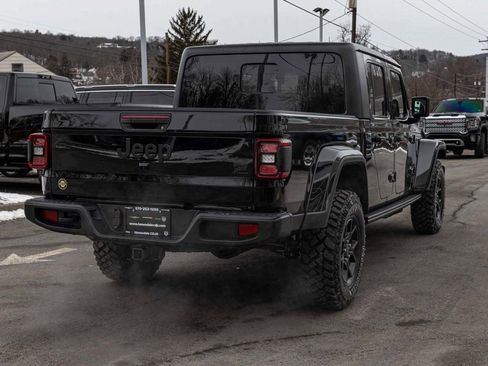 New 2026 Jeep Gladiator Sport image 4