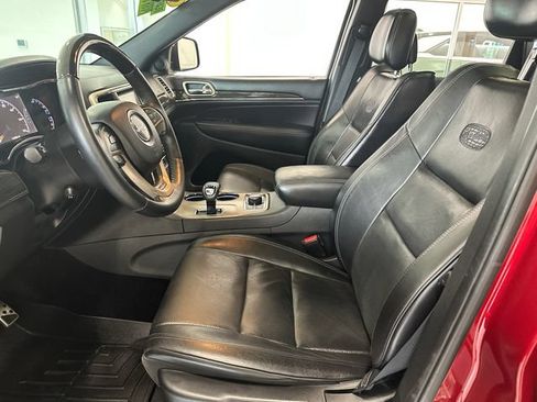 Used 2014 Jeep Grand Cherokee Overland AWD/4WD image 24
