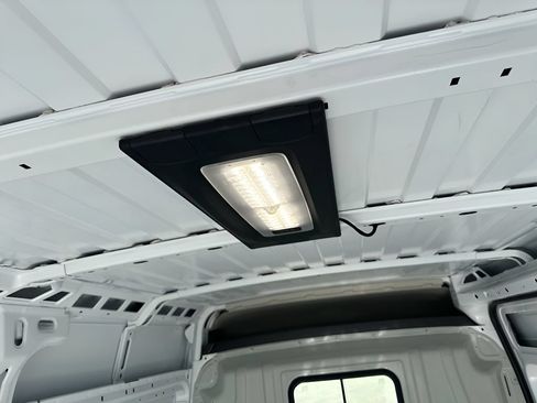 Used 2024 RAM ProMaster 2500 w/ Convenience Group FWD image 25