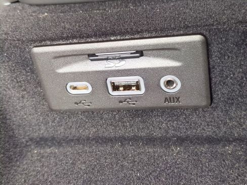 Used 2023 Chevrolet Corvette Stingray Preferred Cpe w/ Z51 Performance Package image 22