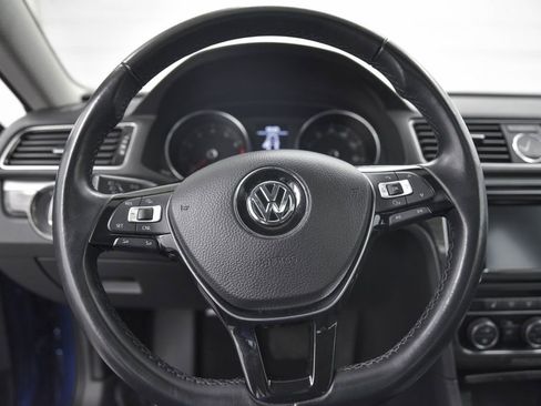 Used 2017 Volkswagen Passat 1.8T SE image 17