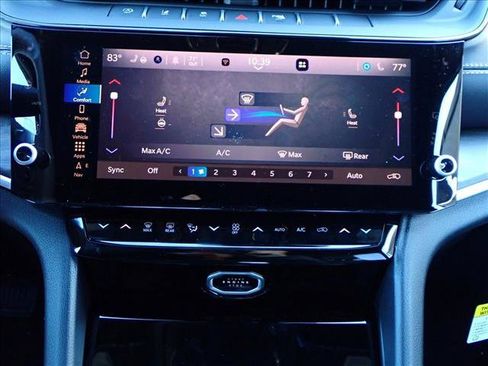 New 2026 Jeep Grand Cherokee Altitude image 21