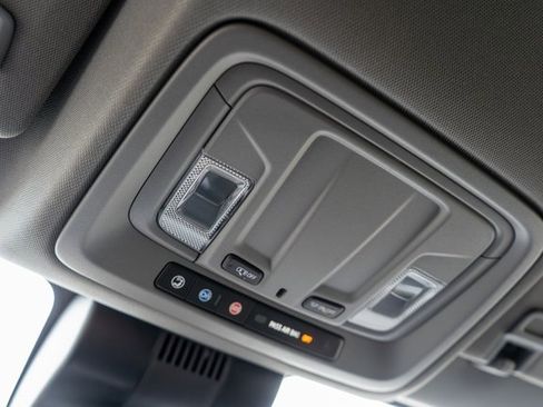 Used 2023 Chevrolet Silverado 1500 RST image 32