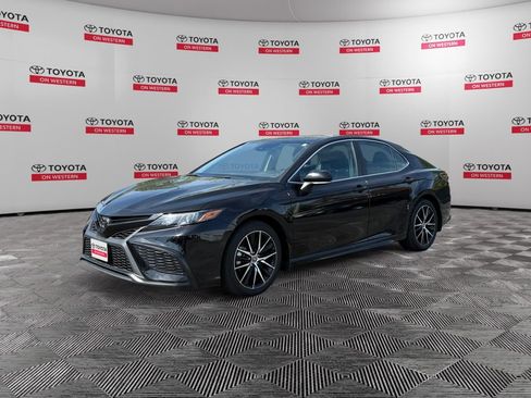 Certified 2023 Toyota Camry SE FWD image 7