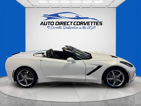 Used 2014 Chevrolet Corvette Stingray Convertible w/ 2LT Preferred Equipment Group RWD image 6