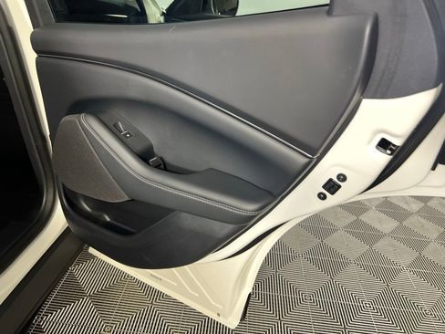 Used 2024 Ford Mustang Mach-E Select image 28