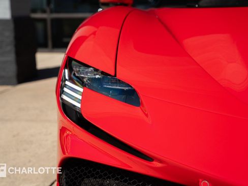 Used 2021 Ferrari SF90 Stradale image 4