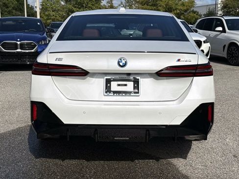 New 2026 BMW i5 M60 w/ Premium Package AWD/4WD image 4