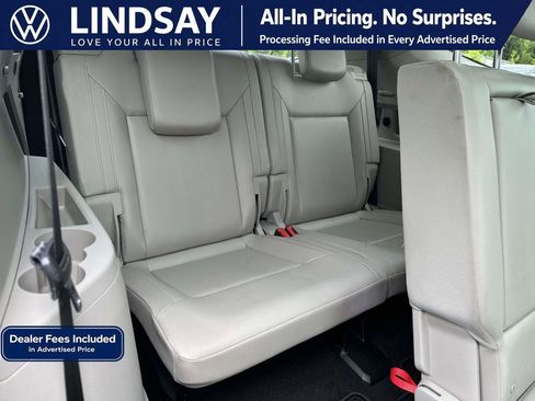 Used 2018 Volkswagen Atlas SEL AWD/4WD image 14