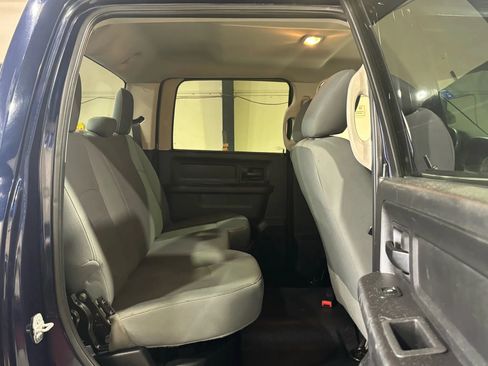 Used 2016 RAM 3500 Tradesman RWD image 16