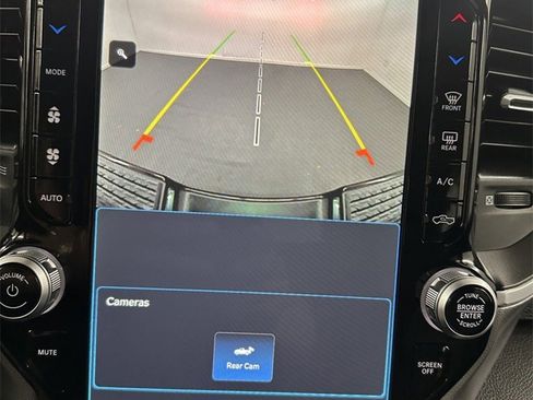 Used 2024 RAM 2500 Big Horn w/ Night Edition image 23