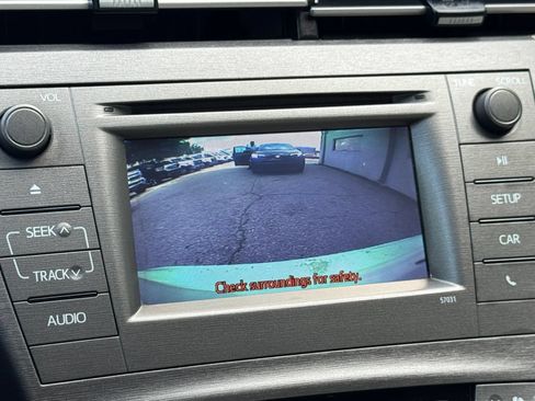 Used 2015 Toyota Prius Two FWD image 38