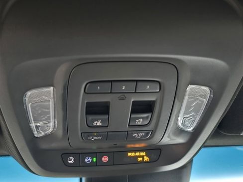 New 2025 Cadillac CT4 Premium Luxury image 30