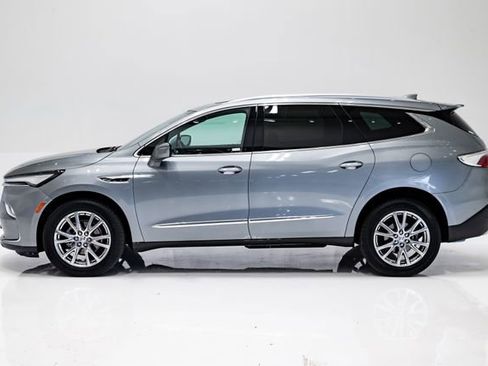 Used 2023 Buick Enclave Essence w/ Experience Buick Package AWD/4WD image 28