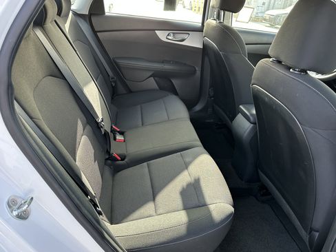 Certified 2023 Kia Forte LXS w/ LXS Technology Package image 16