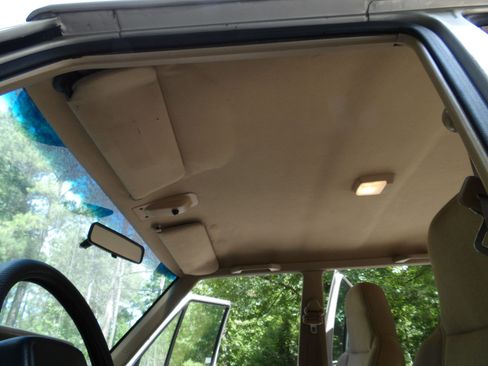 Used 1996 Jeep Cherokee 4WD 4-Door image 86