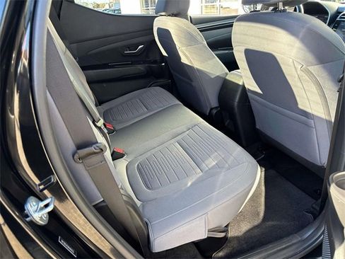 Certified 2024 Hyundai Santa Cruz SEL image 12