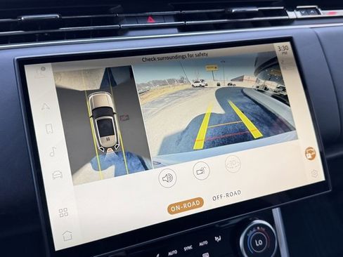 Certified 2023 Land Rover Range Rover SE image 14