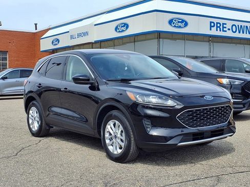 Certified 2021 Ford Escape SE w/ Convenience Package AWD/4WD image 1
